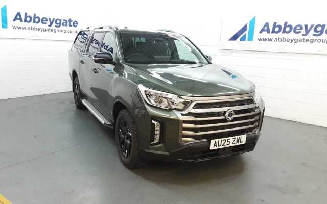 KGM Musso 2.2 DIESEL 202PS Saracen + LWB D/CAB Pickup Double Cab Pick-Up Diesel Amazon Green