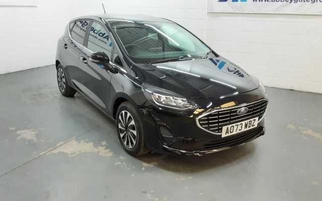 Ford Fiesta 1.0 EcoBoost 100PS Titanium 5 Door 6-Speed Manual 5 Door Petrol Agate Black