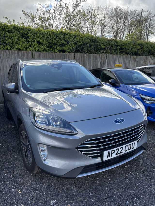 Ford Kuga 1.5 DIESEL 120PS Titanium 5 Door 6 Speed Manual 5 Door Diesel Solar Silver