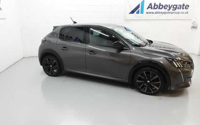 2023 Peugeot 208 1.5 Blue HDi 100PS GT 5 Door 6-Speed Manual