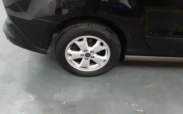 2017 Ford Tourneo Connect 1.5 TDCi 120PS Titanium Automatic WAV (Wheelchair Accessible Vehicle)
