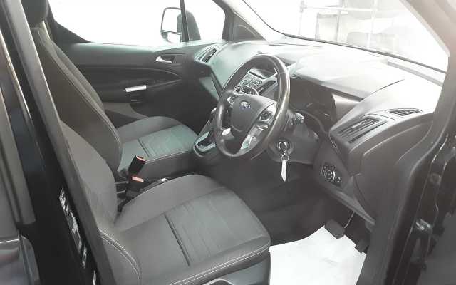 2017 Ford Tourneo Connect 1.5 TDCi 120PS Titanium Automatic WAV (Wheelchair Accessible Vehicle)